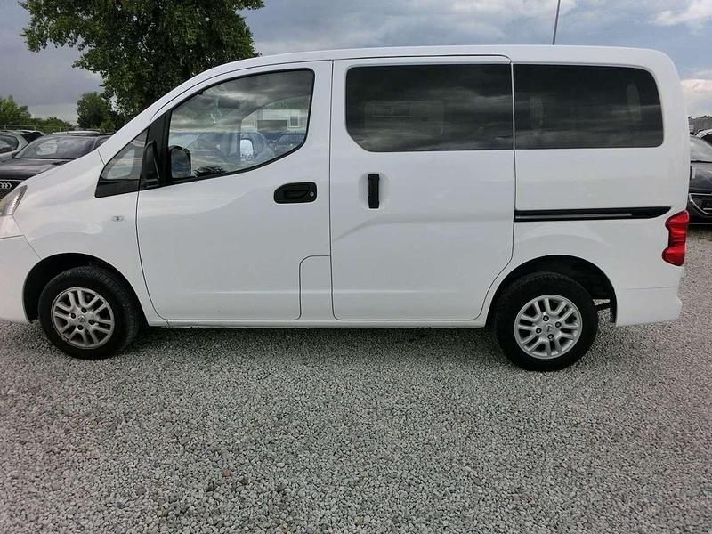 Gebraucht Nissan Evalia 110 PS (80 kW) 2014 Weiß Van / Kleinbus