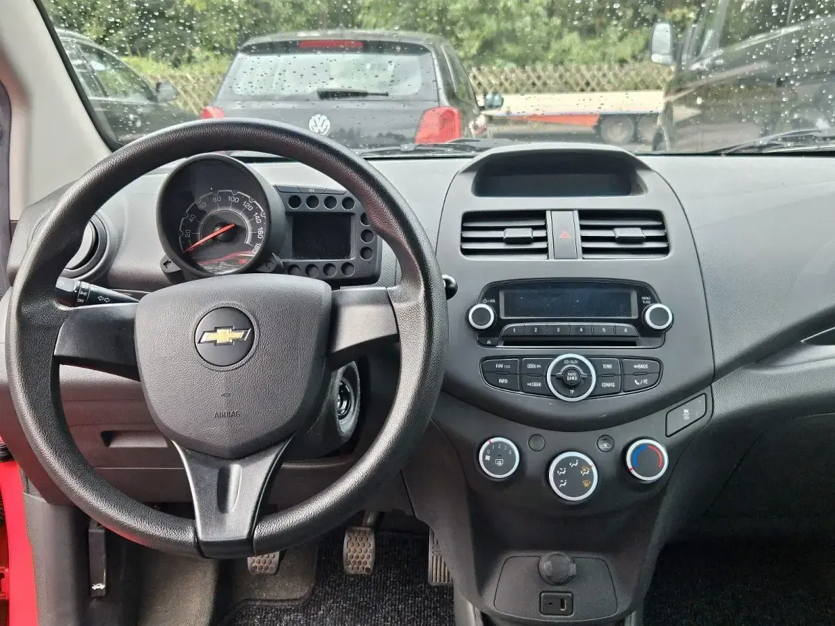 Gebraucht Chevrolet Spark LS 68 PS (50 kW) 2013 Rot Kleinwagen