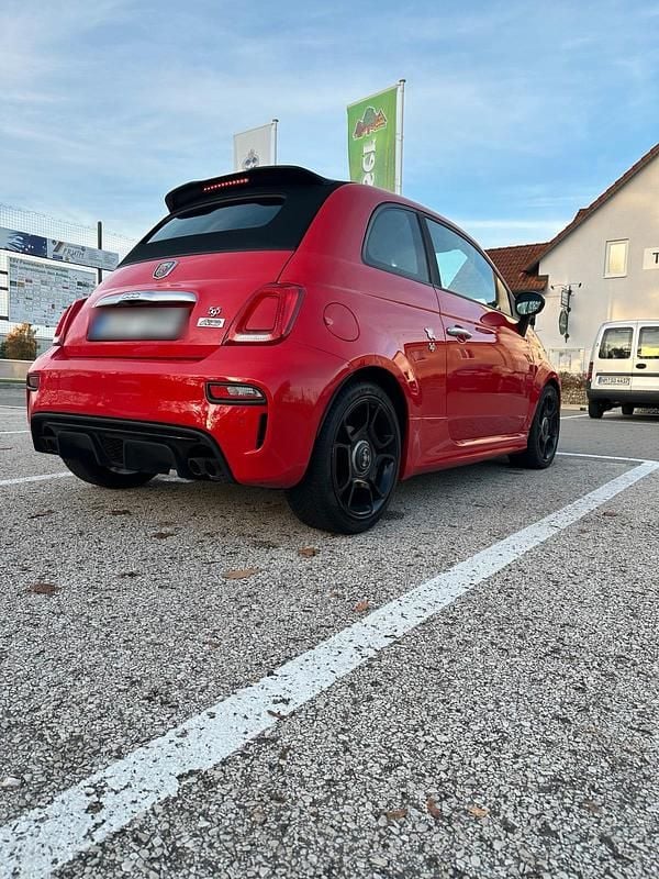 Gebraucht Abarth 595C Pista 160 PS (117 kW) 2018 Rot Cabrio