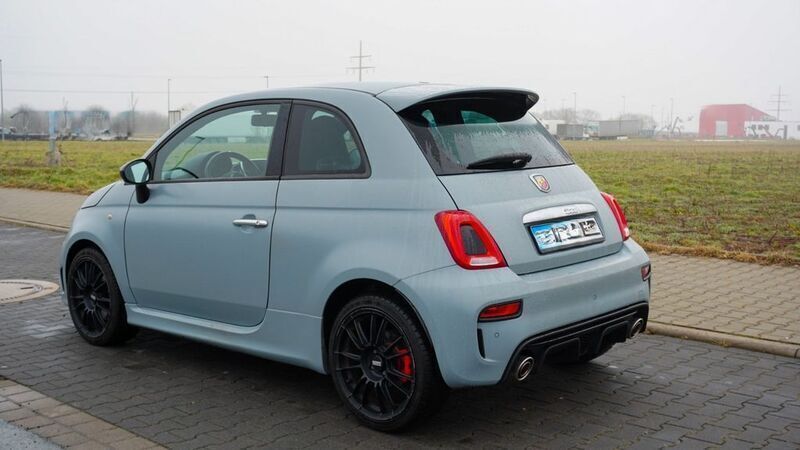 Grau Gebraucht 2018 Abarth 500 Kleinwagen | 11.900 € (Superpreis) - Bild 1/4