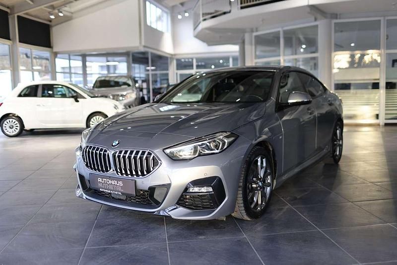 Gebraucht BMW 220 M Sport 190 PS (139 kW) 2023 Skyscraper grau Limousine