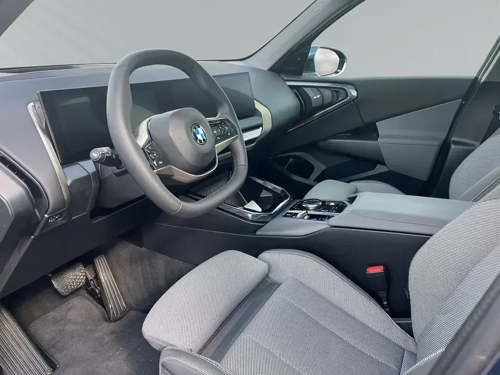 Gebraucht BMW X3 Sport Line 197 PS (144 kW) 2024 Blau SUV