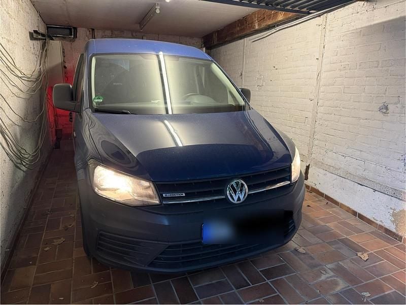 Blau Gebraucht 2016 VW Caddy Van / Kleinbus | 8.800 € (Guter Preis) - Bild 1/4