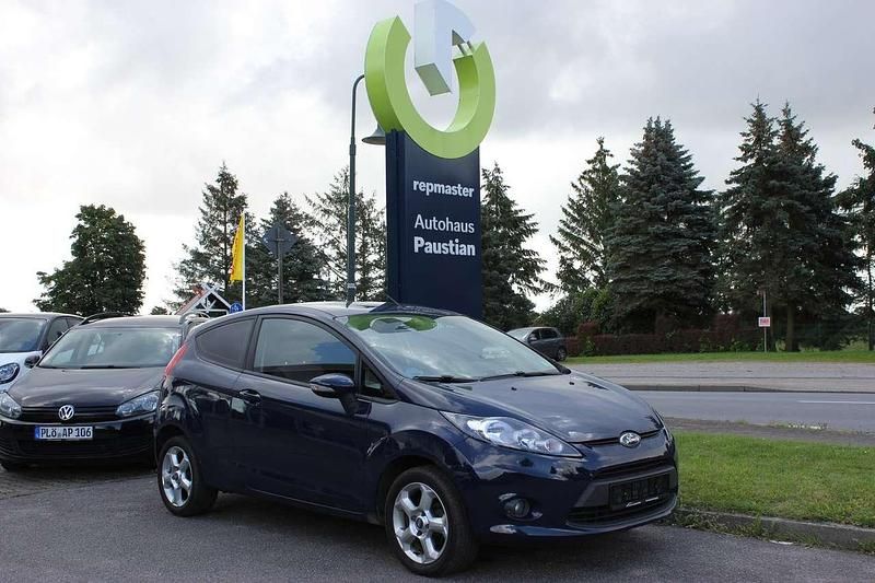 Blazer blue Gebraucht 2009 Ford Fiesta Ambiente Kleinwagen | 4.780 € (Etwas zu teuer) - Bild 1/4