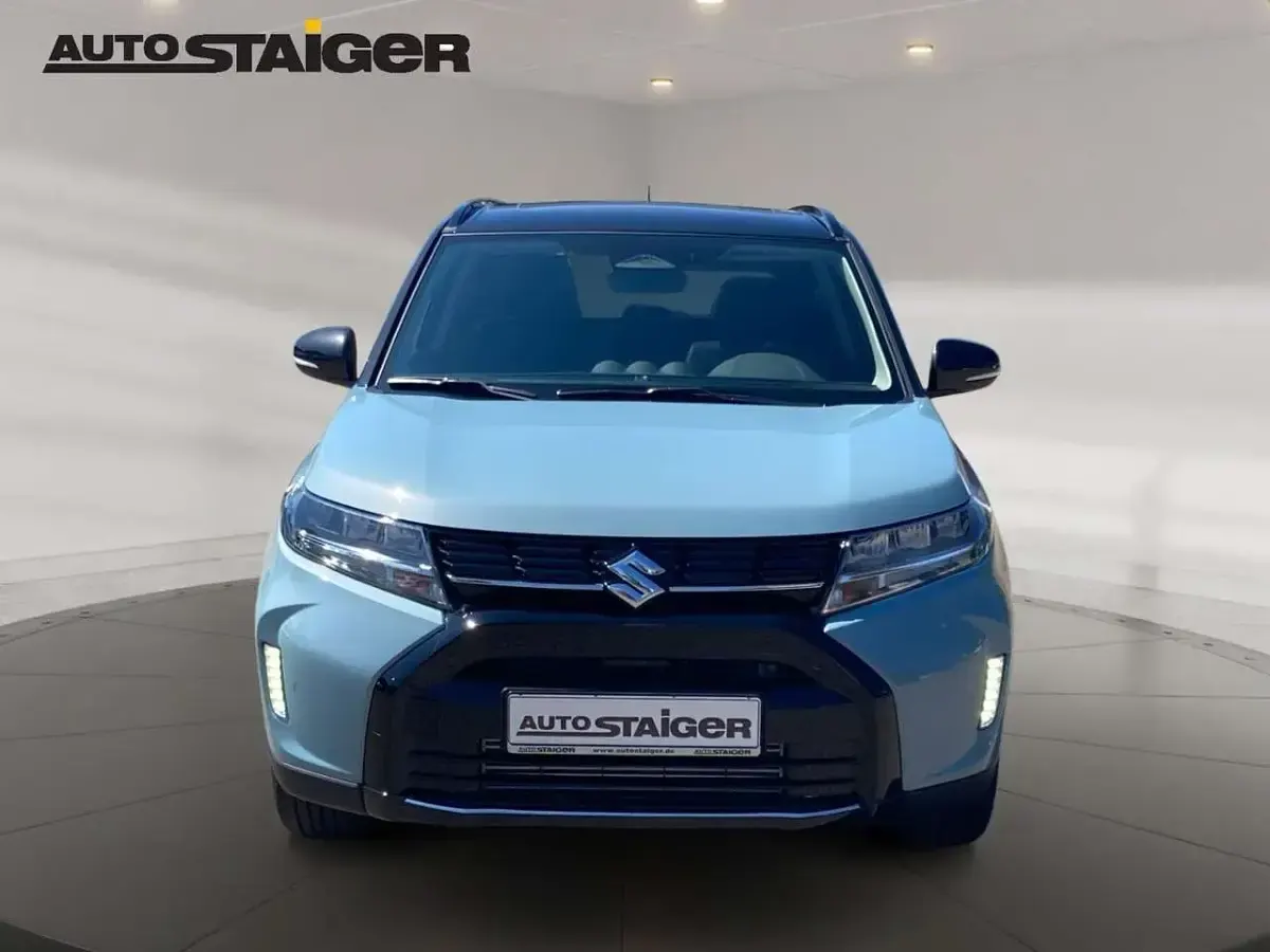 Neu Suzuki Vitara 110 PS (80 kW) 2026 Blau SUV