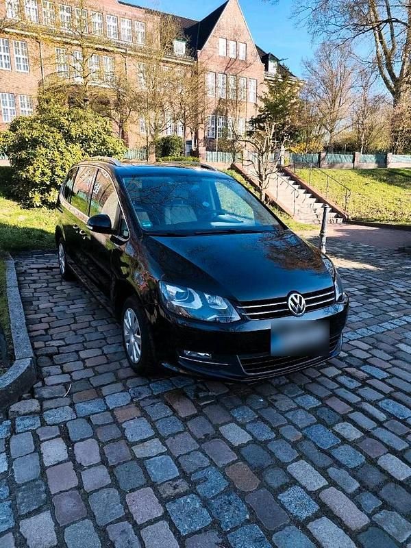 Gebraucht VW Sharan Highline 190 PS (139 kW) 2011 Schwarz Van / Kleinbus