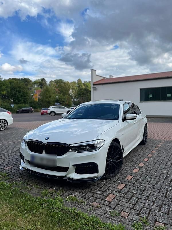 Gebraucht BMW 530 265 PS (194 kW) 2020 Weiß Limousine