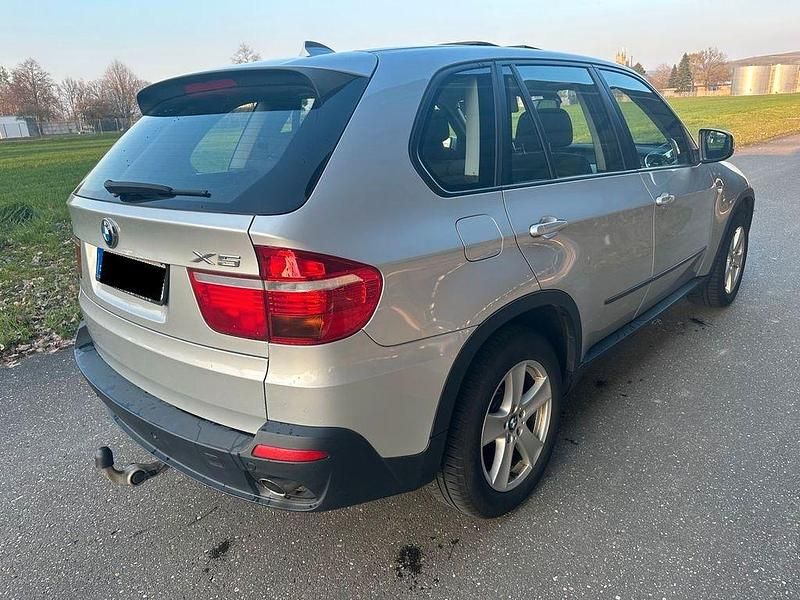Gebraucht BMW X5 235 PS (172 kW) 2008 Silber SUV