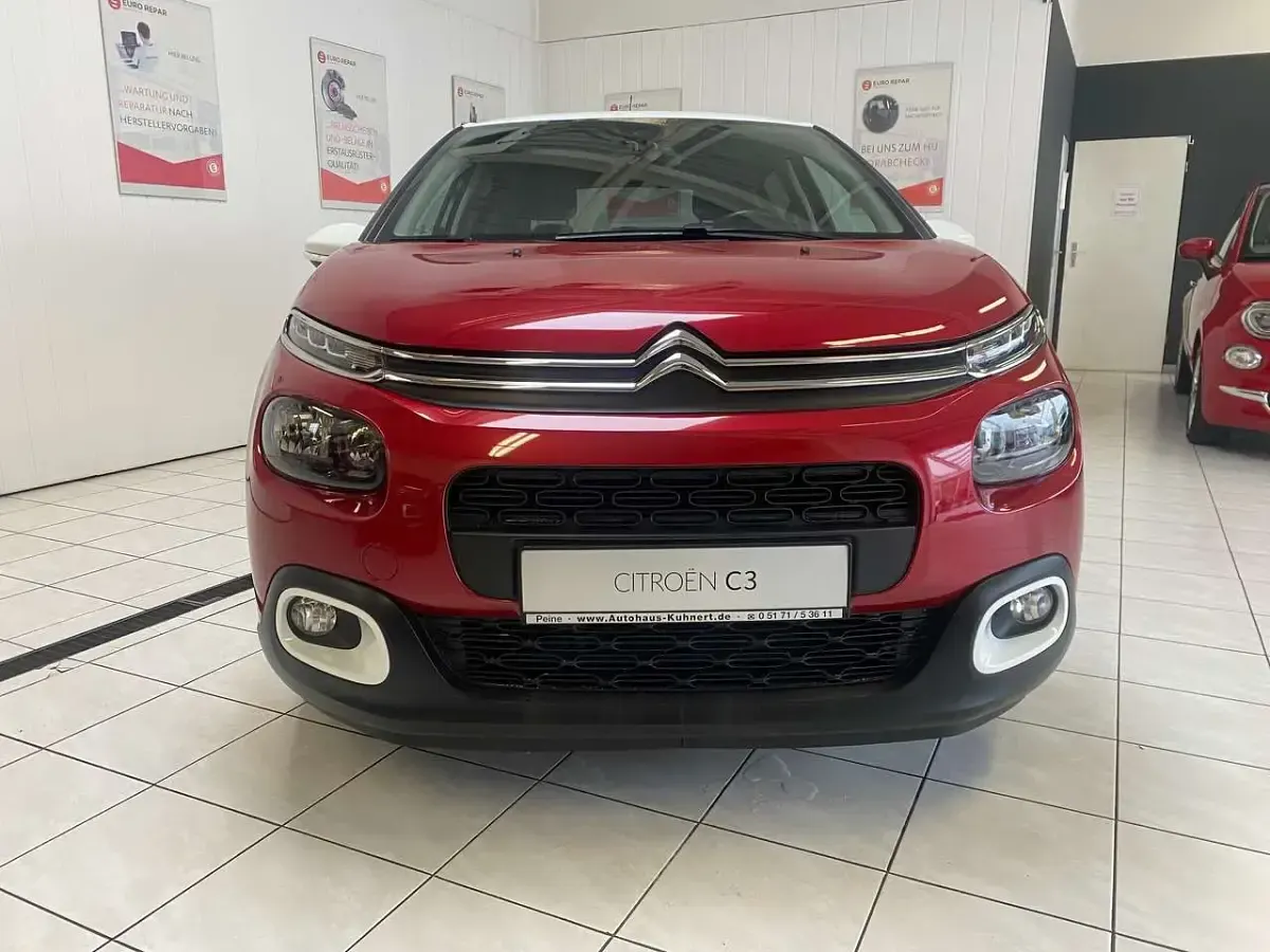 Usata Citroën C3 Shine 110 CV (80 kW) 2018 Rosso Utilitaria