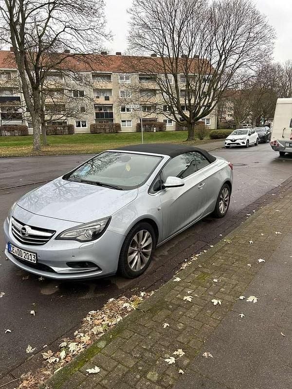 Gebraucht Opel Cascada Innovation 165 PS (121 kW) 2014 Grau Cabrio
