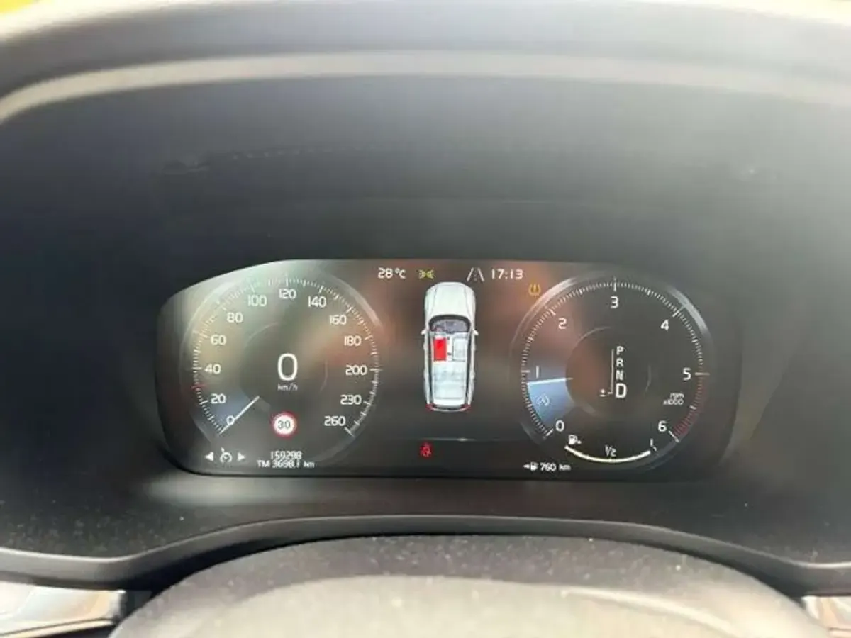 Gebraucht Volvo V60 150 PS (110 kW) 2020 Grau Kombi