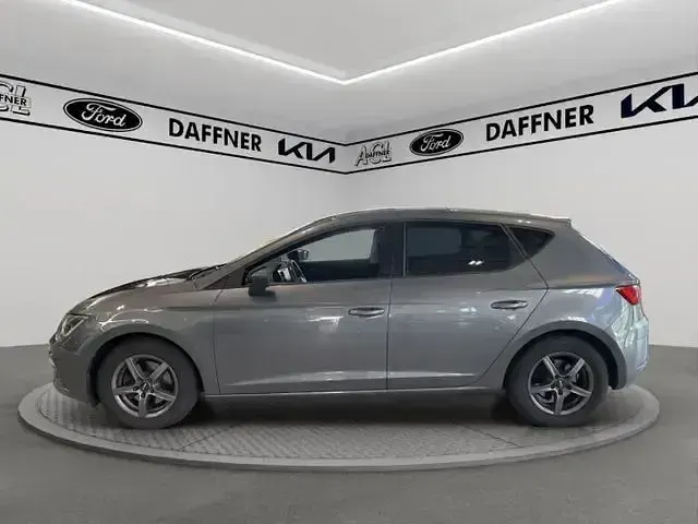 Gebraucht Seat Leon FR 125 PS (91 kW) 2018 Pirineos grau Limousine
