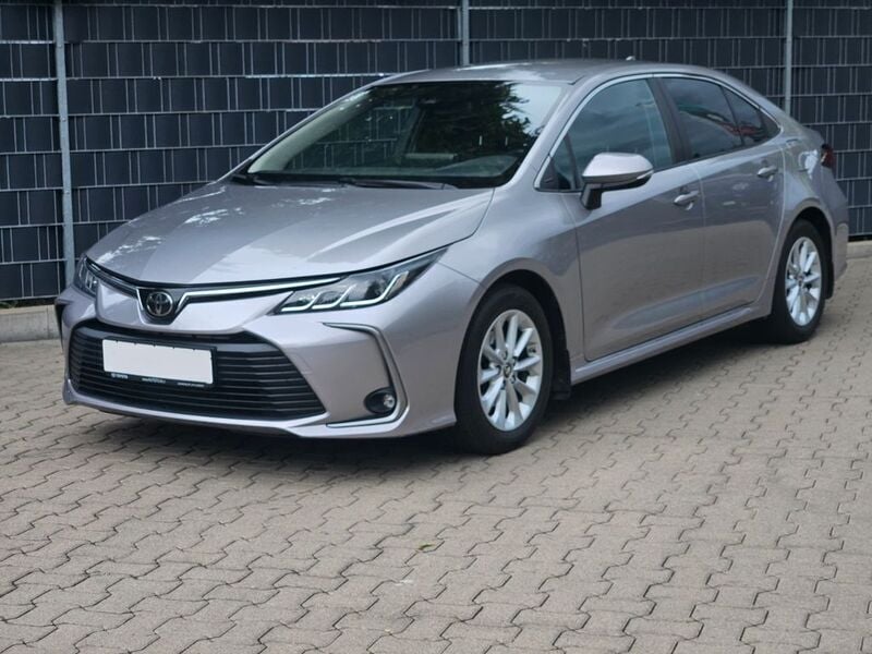 Grau Gebraucht 2020 Toyota Corolla Comfort Limousine | 18.880 € (Guter Preis) - Bild 1/4