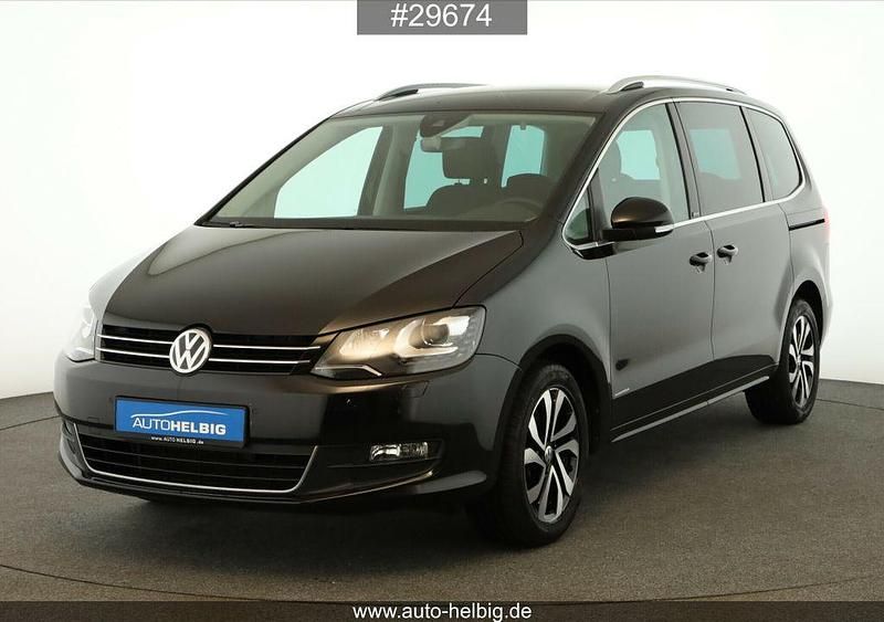 Schwarz Gebraucht 2021 VW Sharan Active Van / Kleinbus | 28.590 € (Fairer Preis) - Bild 1/4