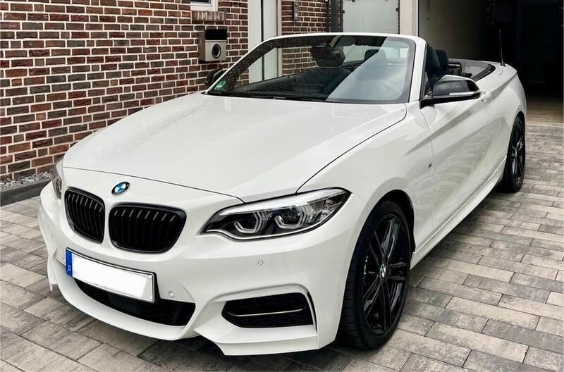 Weiß Gebraucht 2021 BMW M240 M Sport Cabrio | 41.900 € (Fairer Preis) - Bild 1/4