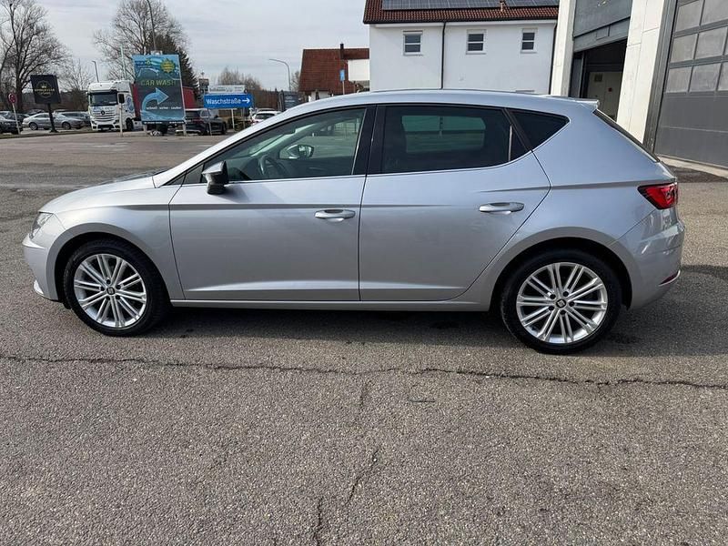 Gebraucht Seat Leon XCELLENCE 150 PS (110 kW) 2020 Silber Limousine