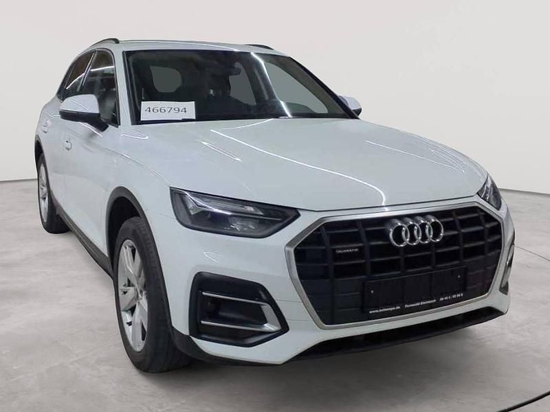 Second-hand Audi Q5 Sport 265 CP (194 kW) 2022 Alb SUV