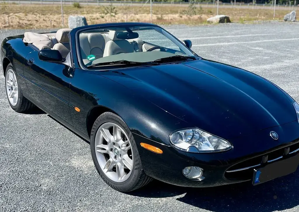 Gebraucht Jaguar XK8 298 PS (219 kW) 2001 Schwarz Cabrio