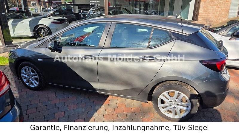 Gebraucht Opel Astra 150 PS (110 kW) 2017 Grau Limousine
