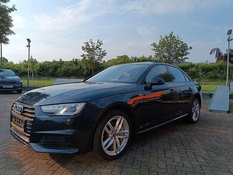 Usata Audi A4 Sport 252 CV (185 kW) 2017 Blu Berlina