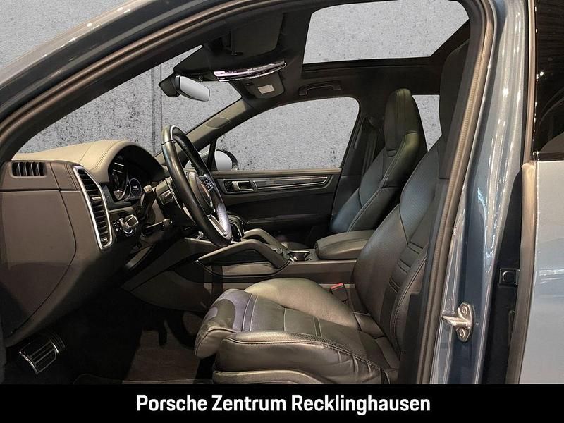 Gebraucht Porsche Cayenne S 441 PS (324 kW) 2018 Blau SUV