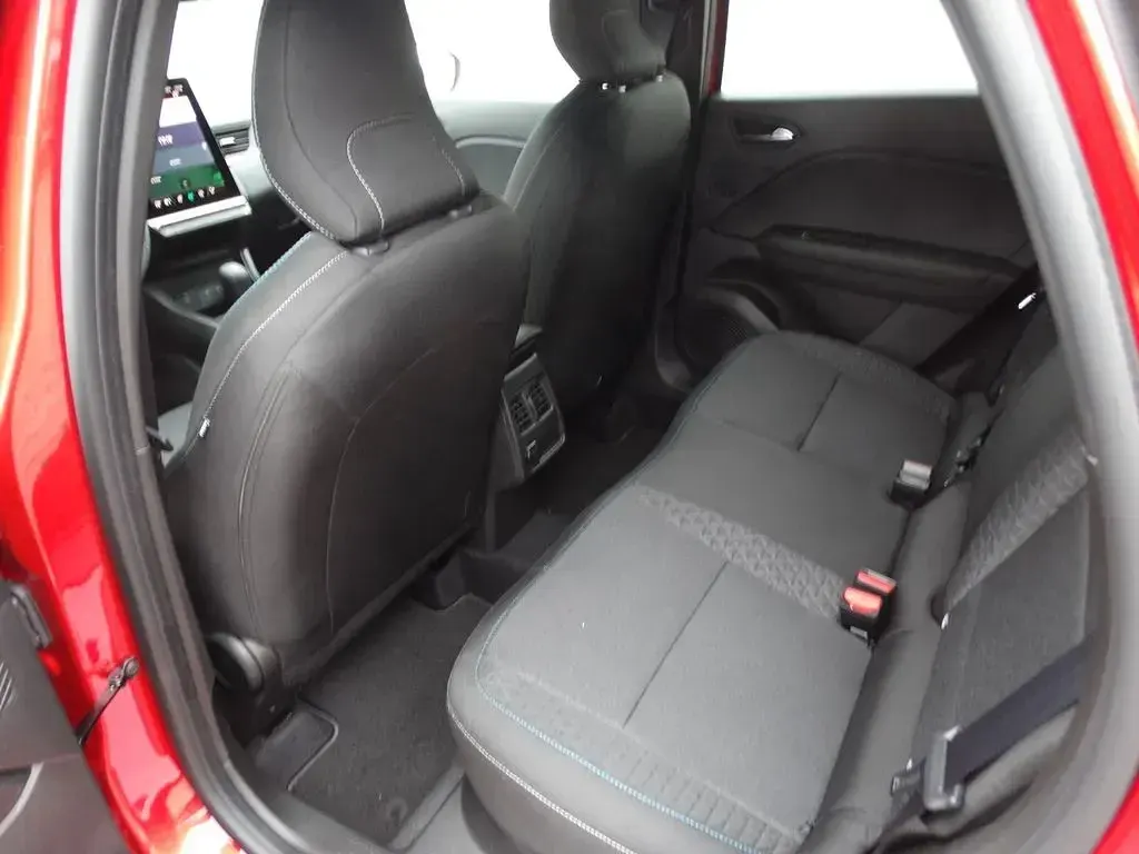 Neu Mitsubishi ASX Plus 158 PS (116 kW) 2025 Rot SUV