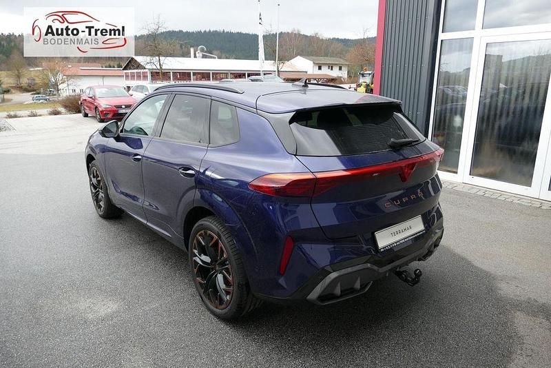 Neu Cupra Terramar 204 PS (150 kW) 2026 Cosmos blau SUV