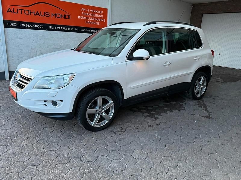 Gebraucht VW Tiguan 140 PS (102 kW) 2008 Weiß SUV