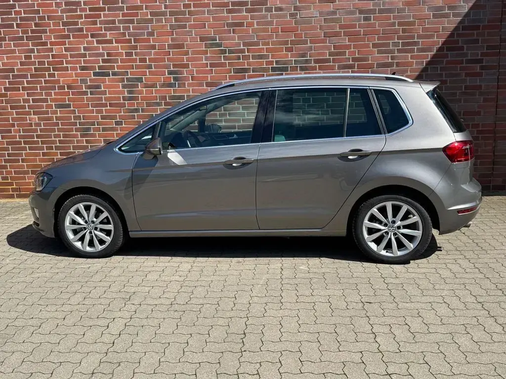 Gebraucht VW Golf Sportsvan Highline 150 PS (110 kW) 2014 Grau Van / Kleinbus