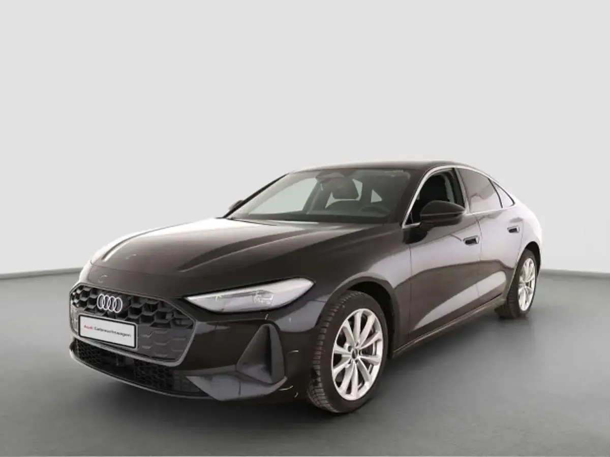 Usata Audi A5 Basis 204 CV (150 kW) 2025 Nero Berlina
