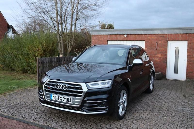 Schwarz Gebraucht 2019 Audi SQ5 Ambiente SUV | 40.999 € (Fairer Preis) - Bild 1/4