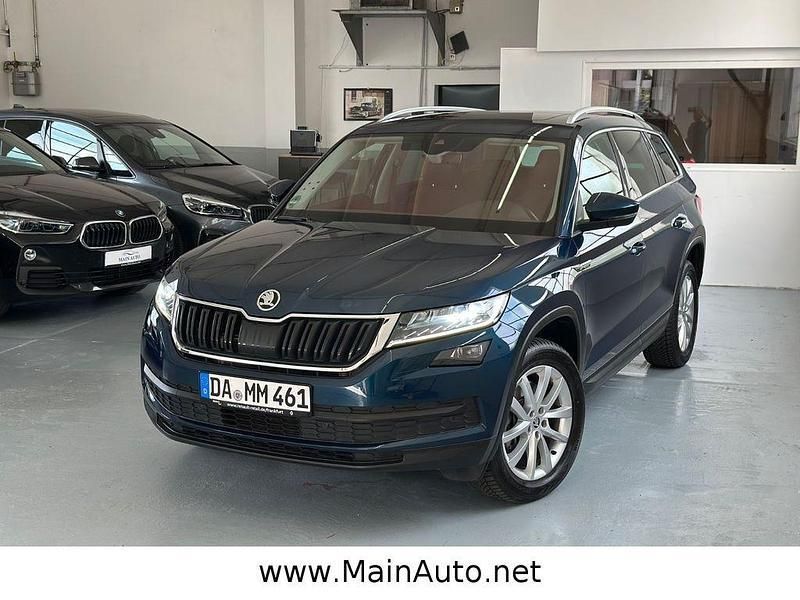 Modra lava/lava blau Gebraucht 2018 Skoda Kodiaq Style SUV | 21.980 € (Superpreis) - Bild 1/4