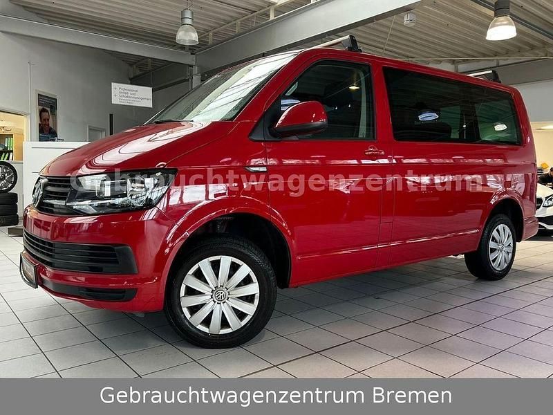 Gebraucht VW Transporter 150 PS (110 kW) 2017 Rot Van