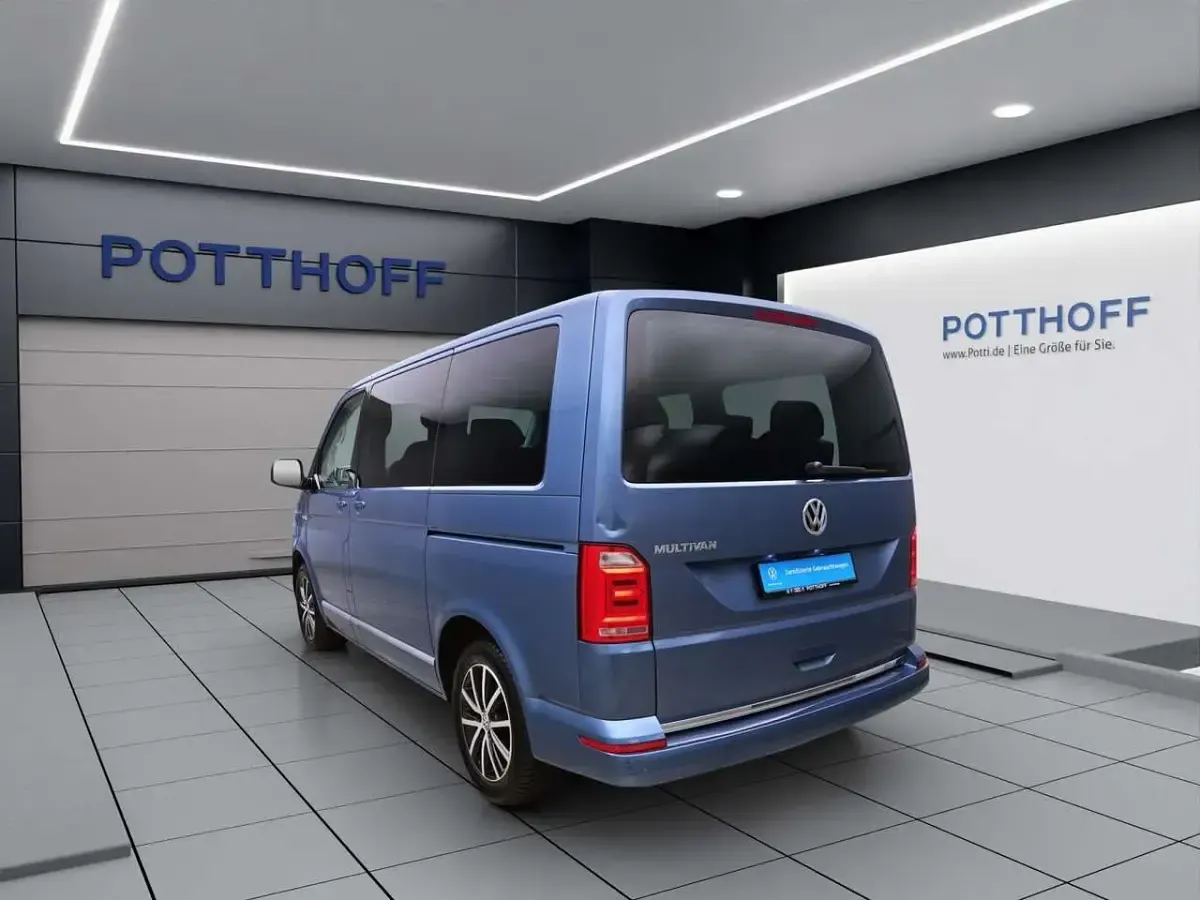 Gebraucht VW T6.1 Highline 199 PS (146 kW) 2019 Acapulcoblau metallic Van