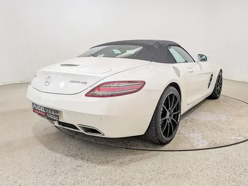 Gebraucht Mercedes SLS AMG AMG 571 PS (419 kW) 2012 Weiß (designo mystic weiß) Cabrio