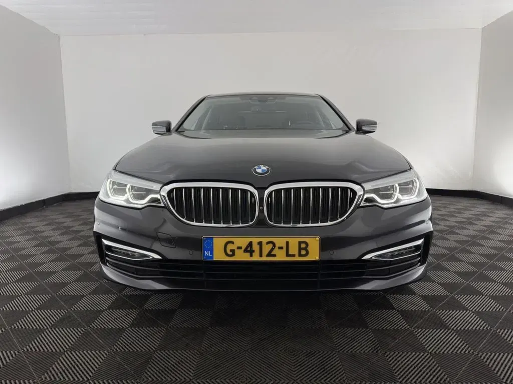 Gebraucht BMW 530e iPerformance 252 PS (185 kW) 2019 Grau Limousine