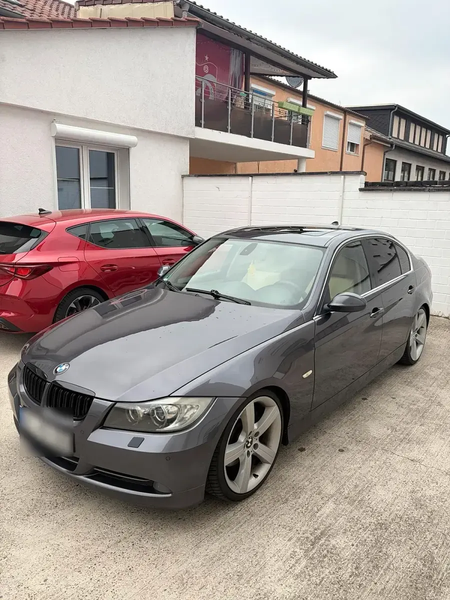 Gebraucht BMW 330 280 PS (205 kW) 2005 Grau Limousine