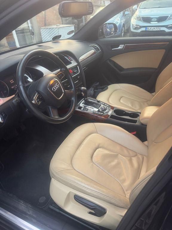 Gebraucht Audi A4 Ambiente 179 PS (131 kW) 2009 Beige Limousine