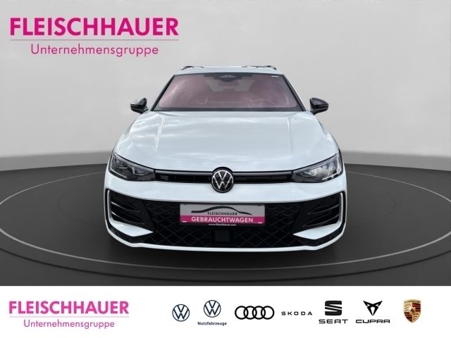 Gebraucht VW Passat R-line 150 PS (110 kW) 2024 Weiss Kombi