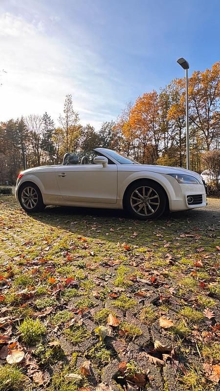 Gebraucht Audi TT Roadster 160 PS (117 kW) 2013 Weiß Cabrio