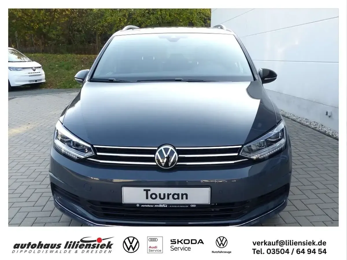Gebraucht VW Touran Goal 150 PS (110 kW) 2024 Grau Van / Kleinbus