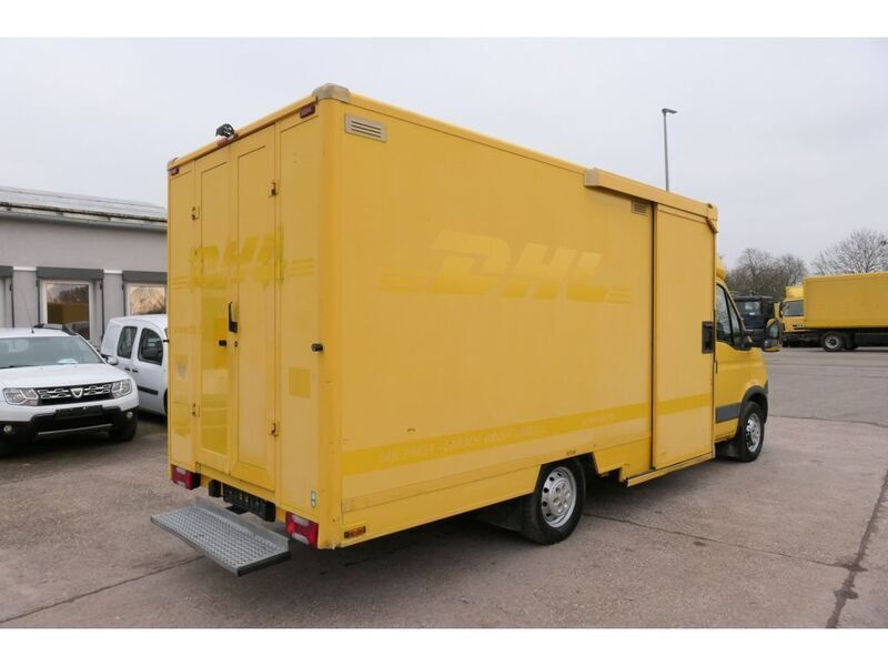 Usata Iveco Daily 106 CV (77 kW) 2012 Giallo Furgone