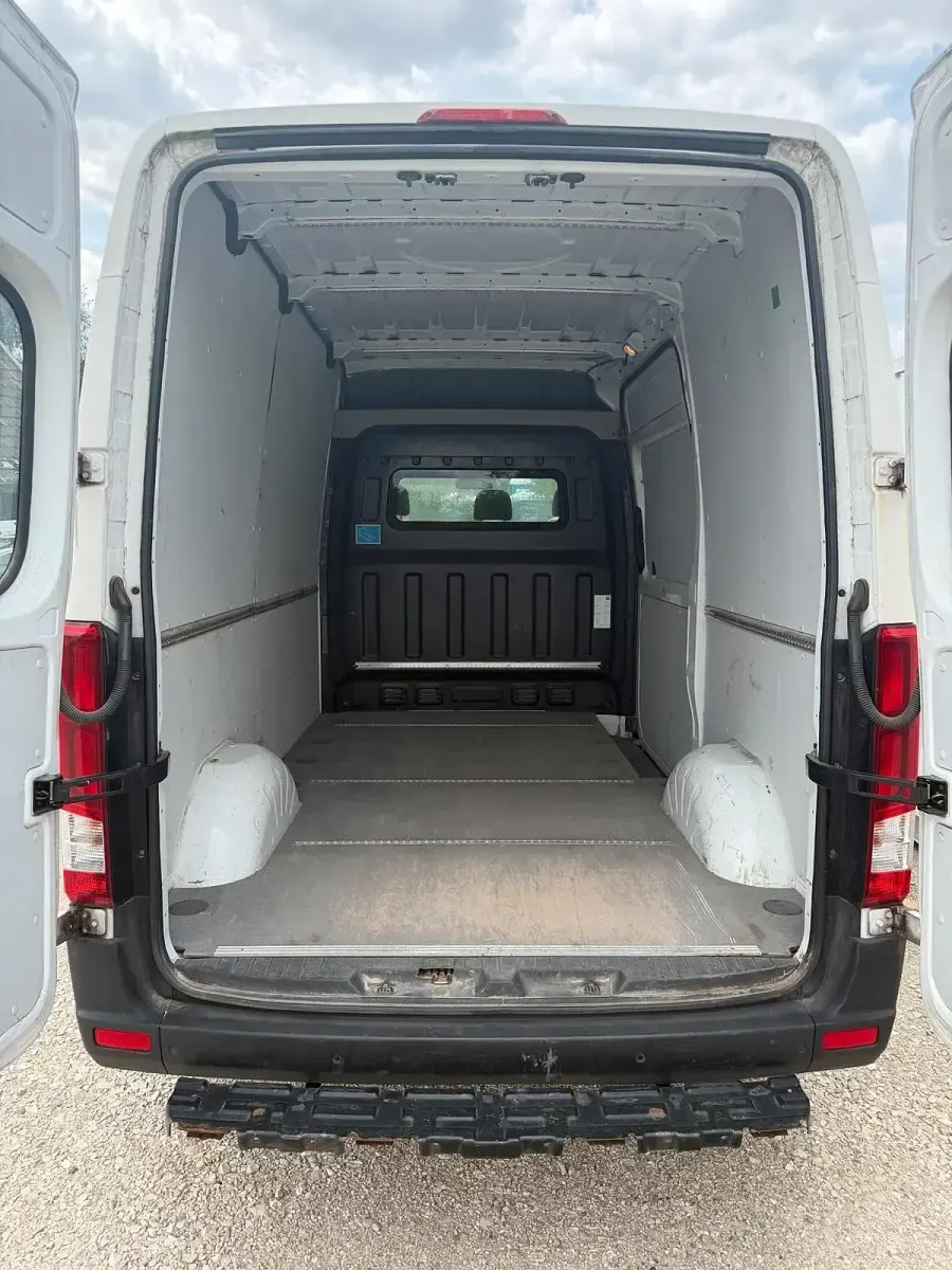 Gebraucht Hyundai H 350 150 PS (110 kW) 2017 Weiß Van