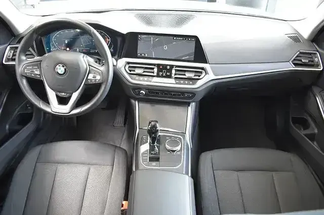 Occasion BMW 320 Advantage 190 ch (139 kW) 2021 Blanc Break