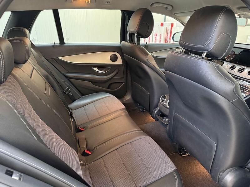 Gebraucht Mercedes E220 Avantgarde 194 PS (142 kW) 2018 Grau Limousine