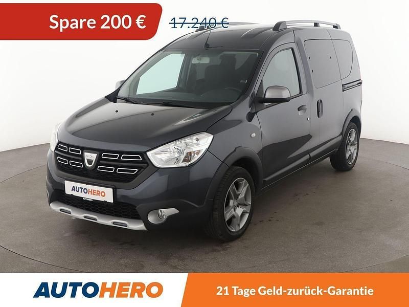 Grau Gebraucht 2020 Dacia Dokker Stepway Van | 17.040 € (Etwas zu teuer) - Bild 1/3