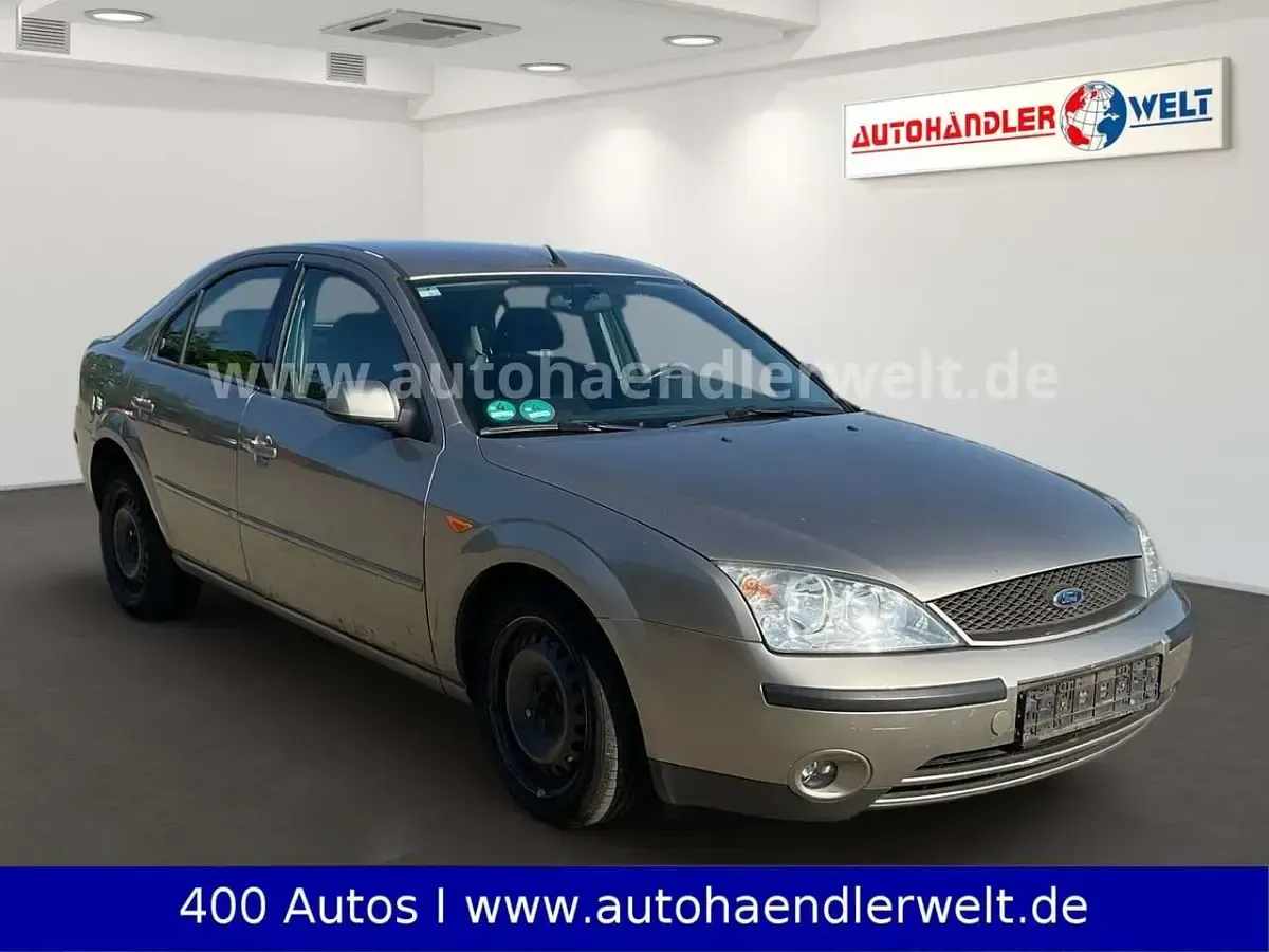 Gebraucht Ford Mondeo Ambiente 125 PS (91 kW) 2003 Grau Limousine