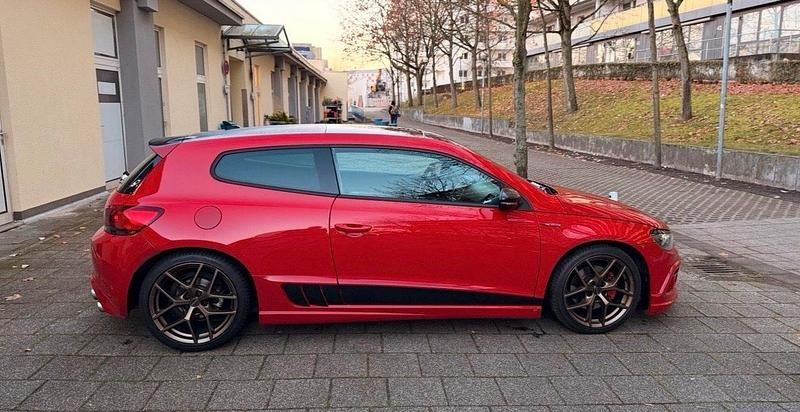 Gebraucht VW Scirocco 200 PS (147 kW) 2010 Rot Coupé