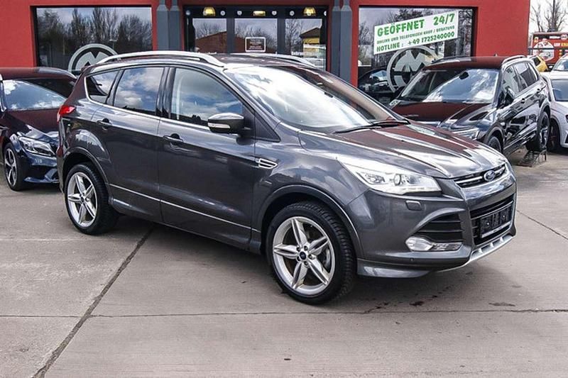 Gebraucht Ford Kuga Individual 150 PS (110 kW) 2016 Magnetic grey metallic SUV