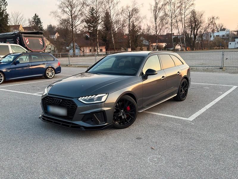 Gebraucht Audi A4 Edition .1 286 PS (210 kW) 2020 Grau Kombi